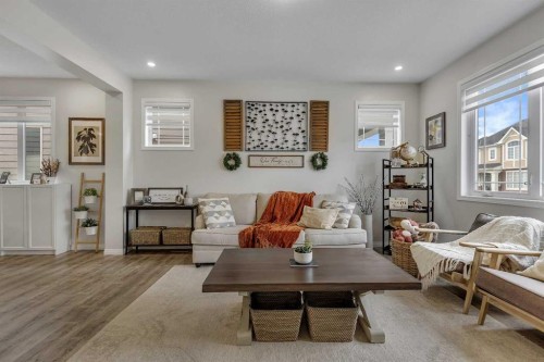 177 Yorkville Manor Sw, Calgary, AB 