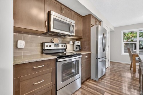 40 Sunvalley Road, Cochrane, AB 