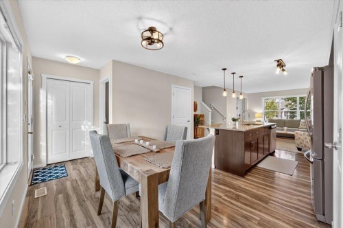 40 Sunvalley Road, Cochrane, AB 