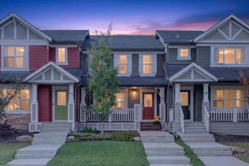 40 Sunvalley Road, Cochrane, AB 