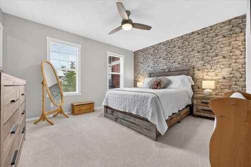 40 Sunvalley Road, Cochrane, AB 