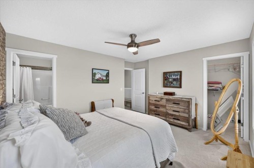 40 Sunvalley Road, Cochrane, AB 