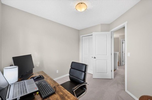 40 Sunvalley Road, Cochrane, AB 
