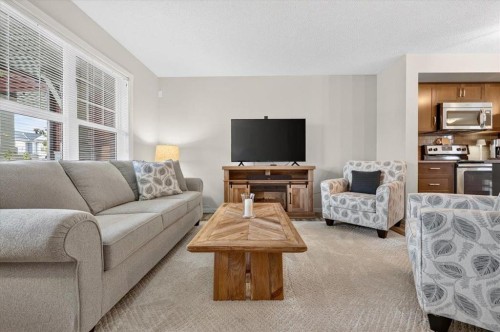 40 Sunvalley Road, Cochrane, AB 