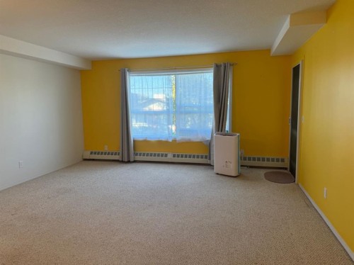 204-105 7 Avenue Se, High River, AB 