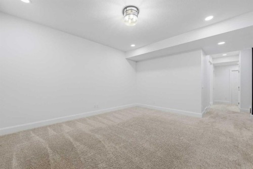 125 South Harmony Drive, Rural Rocky View County, AB 