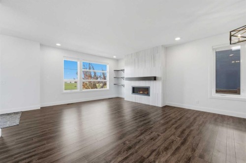 125 South Harmony Drive, Rural Rocky View County, AB 