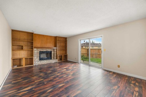 172 Sandpiper Circle Nw, Calgary, AB 