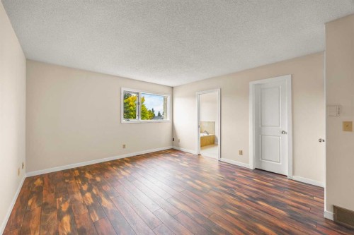 172 Sandpiper Circle Nw, Calgary, AB 