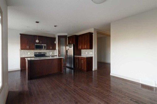 200 Evansborough Way Nw, Calgary, AB 