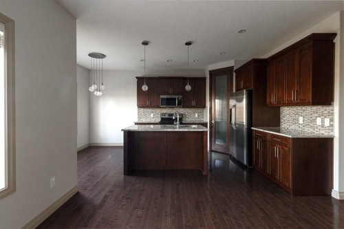 200 Evansborough Way Nw, Calgary, AB 