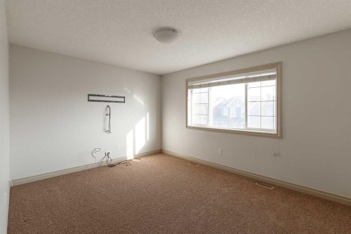 200 Evansborough Way Nw, Calgary, AB 