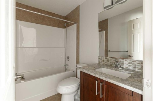 200 Evansborough Way Nw, Calgary, AB 
