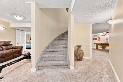 952 Edgemont Road Nw, Calgary, AB 