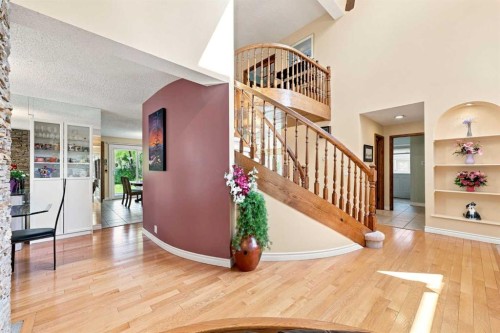 952 Edgemont Road Nw, Calgary, AB 