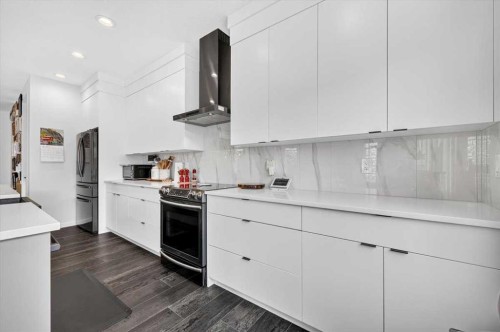 32 Cranbrook Bay Se, Calgary, AB 