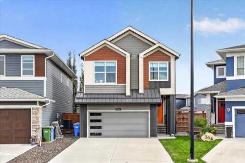 32 Cranbrook Bay Se, Calgary, AB 