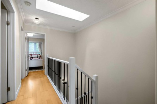 2705 11 Avenue Se, Calgary, AB 