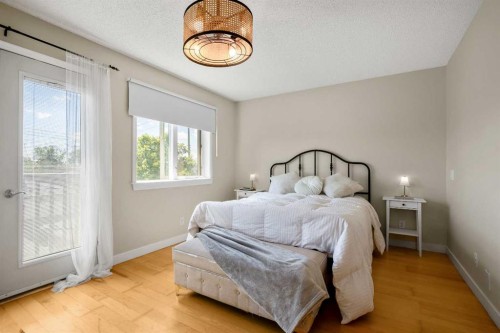 2705 11 Avenue Se, Calgary, AB 