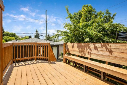 2705 11 Avenue Se, Calgary, AB 