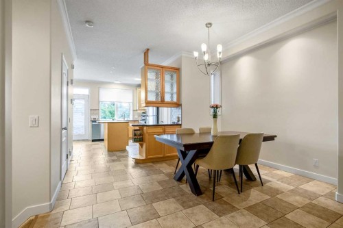 2705 11 Avenue Se, Calgary, AB 