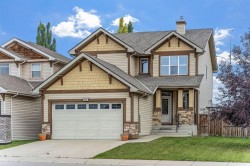 160 Royal Oak Heights NW Calgary, AB T3G 5V3