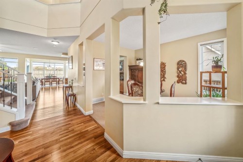 160 Royal Oak Heights Nw, Calgary, AB 