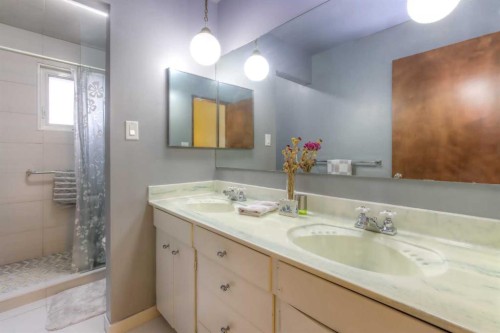 14 Varview Place Nw, Calgary, AB 