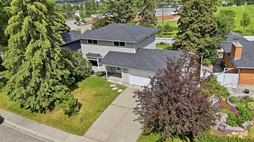 820 Canford Crescent Sw, Calgary, AB 