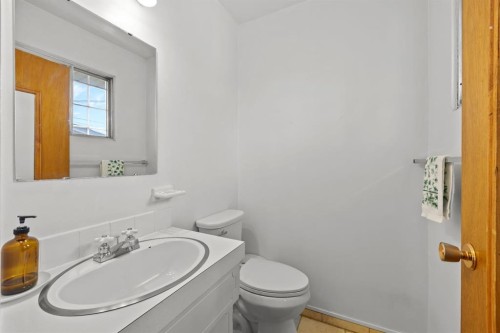 1307 Radisson Drive Se, Calgary, AB 