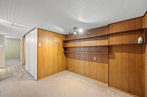 1307 Radisson Drive Se, Calgary, AB 