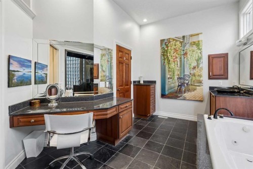 126 Mt Douglas Close Se, Calgary, AB 