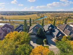 126 Mt Douglas Close SE Calgary, AB T2Z 3S2
