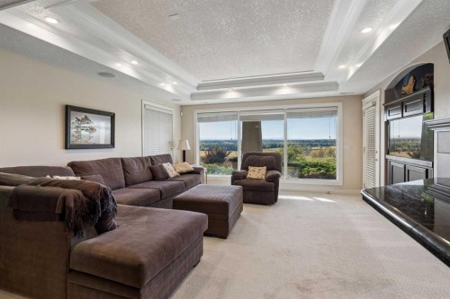 126 Mt Douglas Close Se, Calgary, AB 