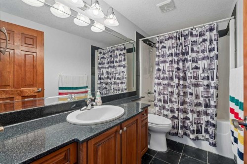 126 Mt Douglas Close Se, Calgary, AB 
