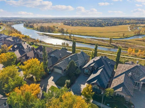126 Mt Douglas Close Se, Calgary, AB 