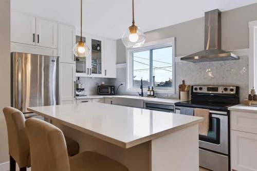115 Flavelle Road Se, Calgary, AB 