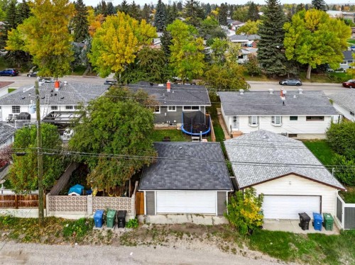 115 Flavelle Road Se, Calgary, AB 