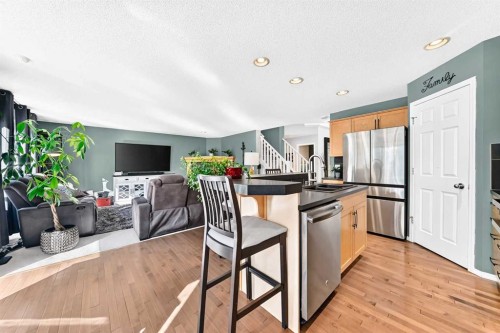 2071 Reunion Boulevard Nw, Airdrie, AB 