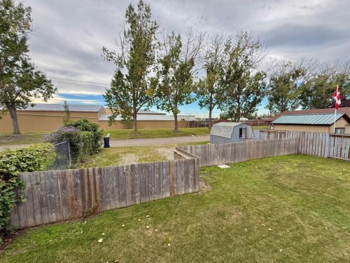 711 10 Avenue Se, High River, AB 