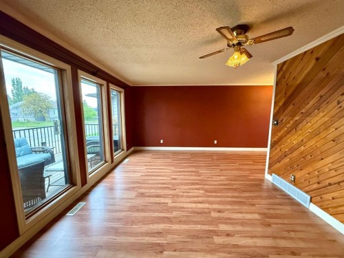 711 10 Avenue Se, High River, AB 