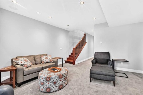 4117 16A Street Sw, Calgary, AB 