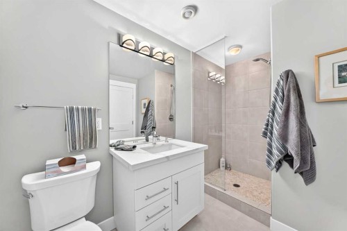 4117 16A Street Sw, Calgary, AB 