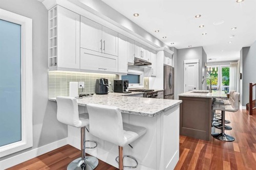 4117 16A Street Sw, Calgary, AB 