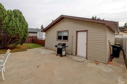 1834 Summerfield Boulevard Se, Airdrie, AB 