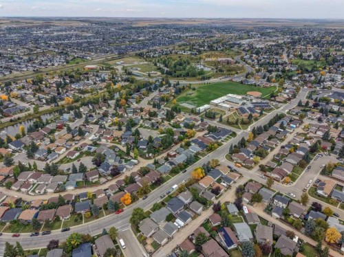 1834 Summerfield Boulevard Se, Airdrie, AB 