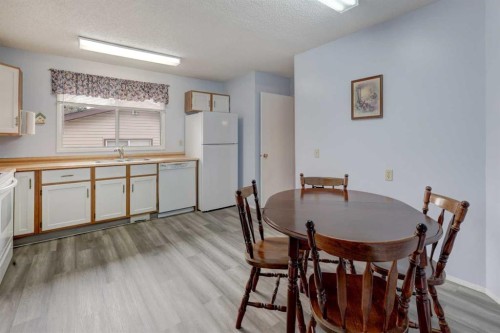 1834 Summerfield Boulevard Se, Airdrie, AB 