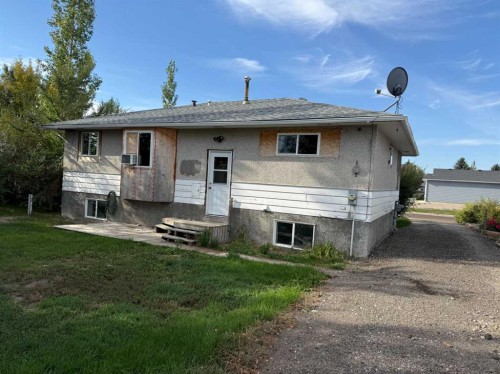 117 5 Street North, Champion, AB 