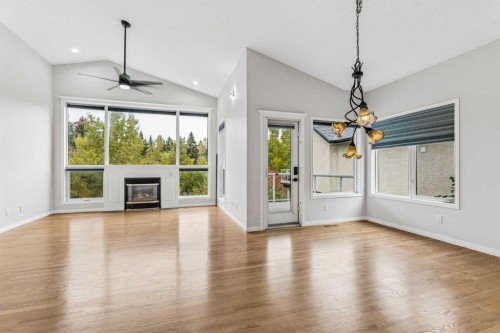 134 Valley Glen Heights Nw, Calgary, AB 