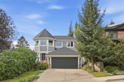 1305 15 Street NW Calgary, AB T2N 2B7